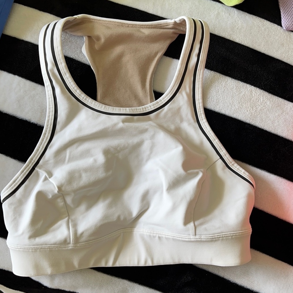Lululemon bra